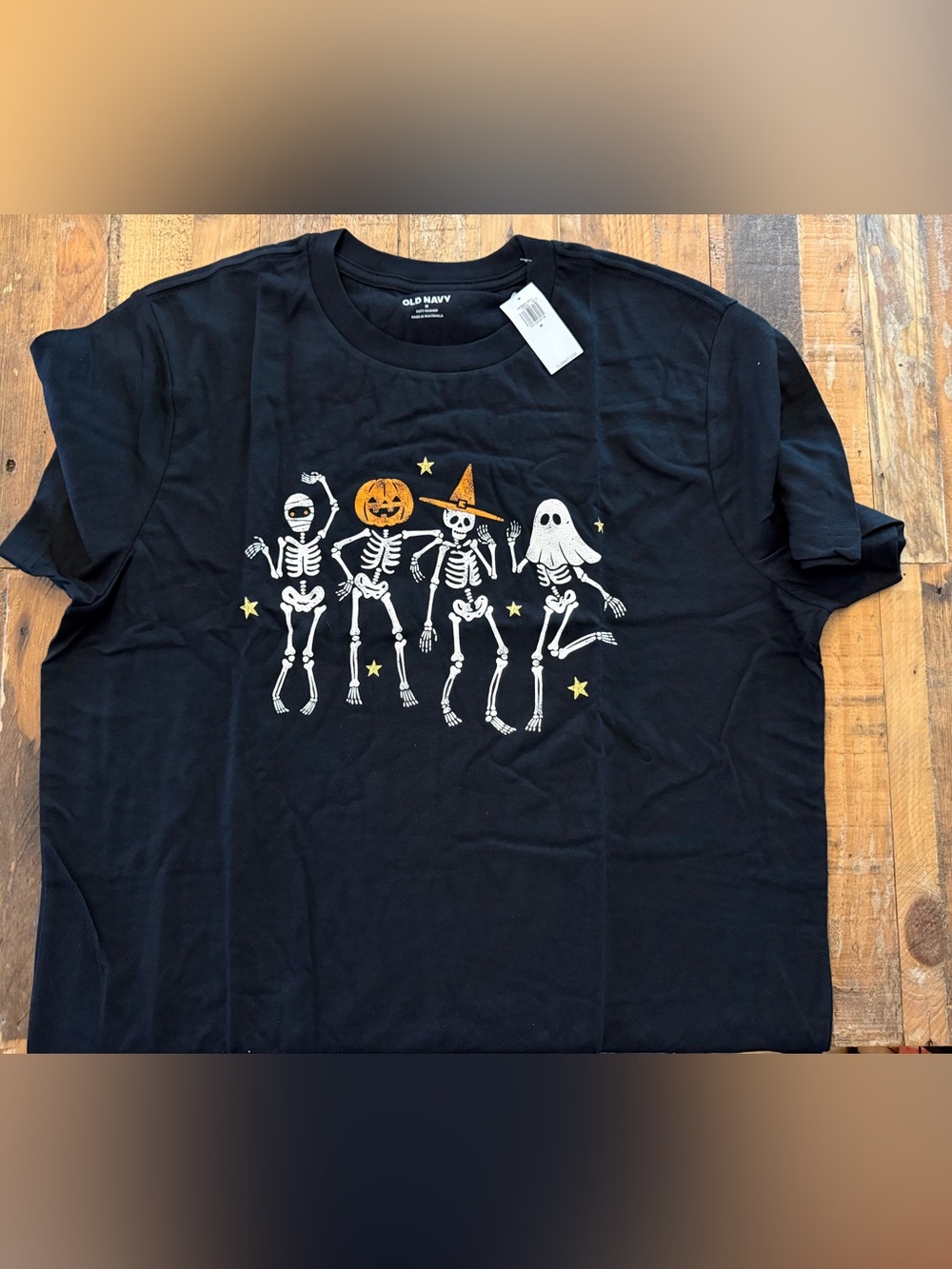 Old Navy unisex Halloween Skeletons Graphic Tee - size M